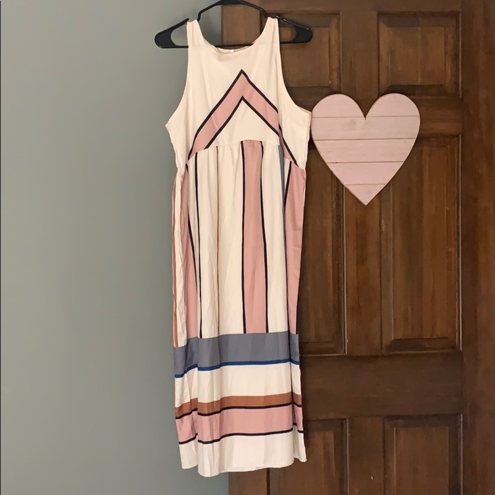 Women’s dress size medium